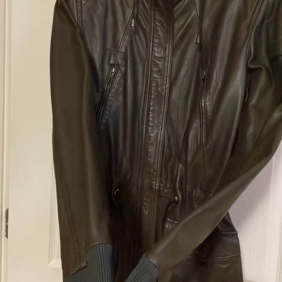 Danier Leather Jacket - Picture 7 of 16